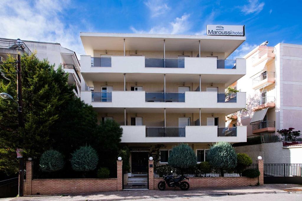 Light Sky Hotel — Marousi exterior